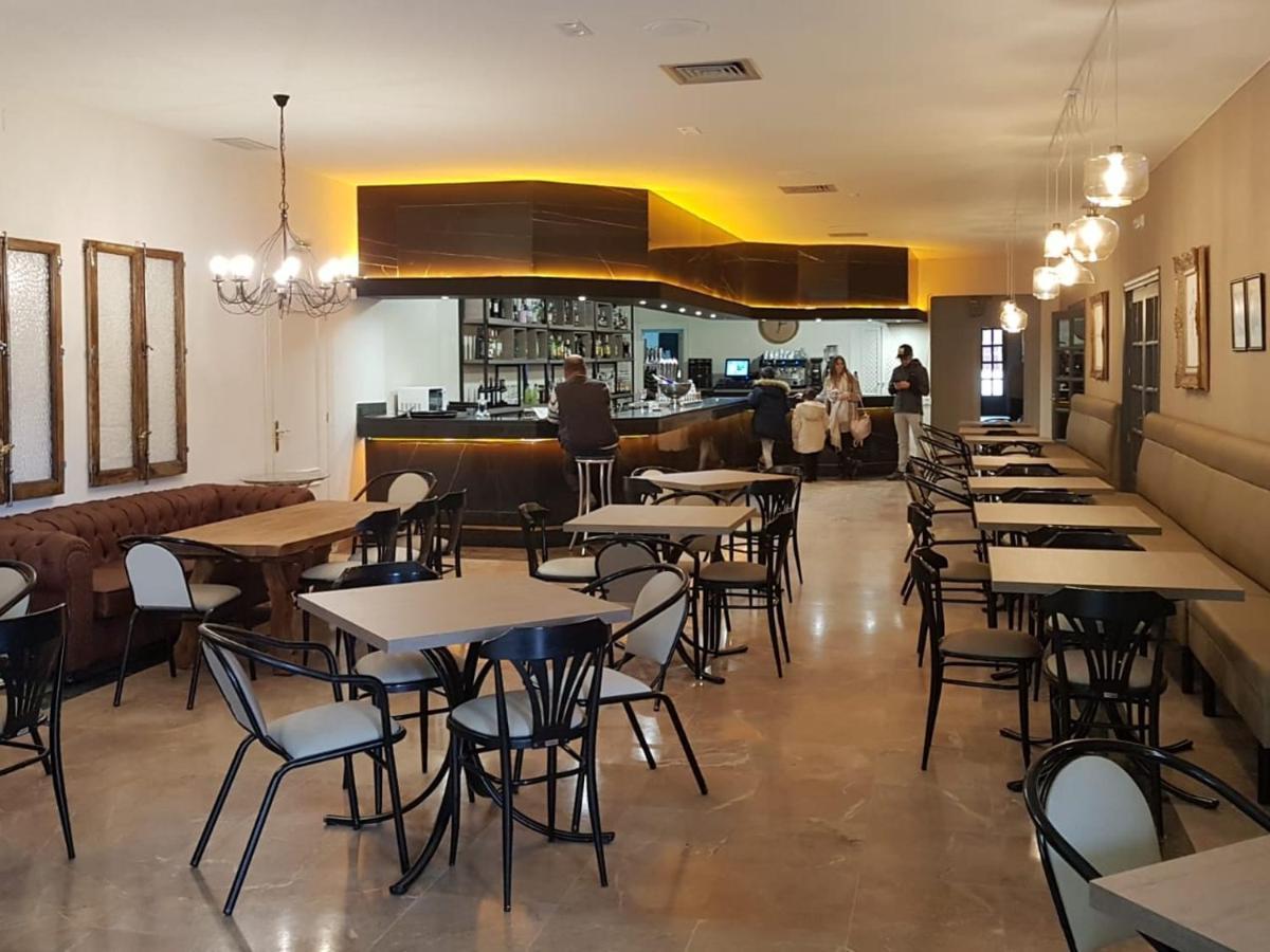 Hostal Restaurante Dulcinea De Ель-Тобосо Екстер'єр фото